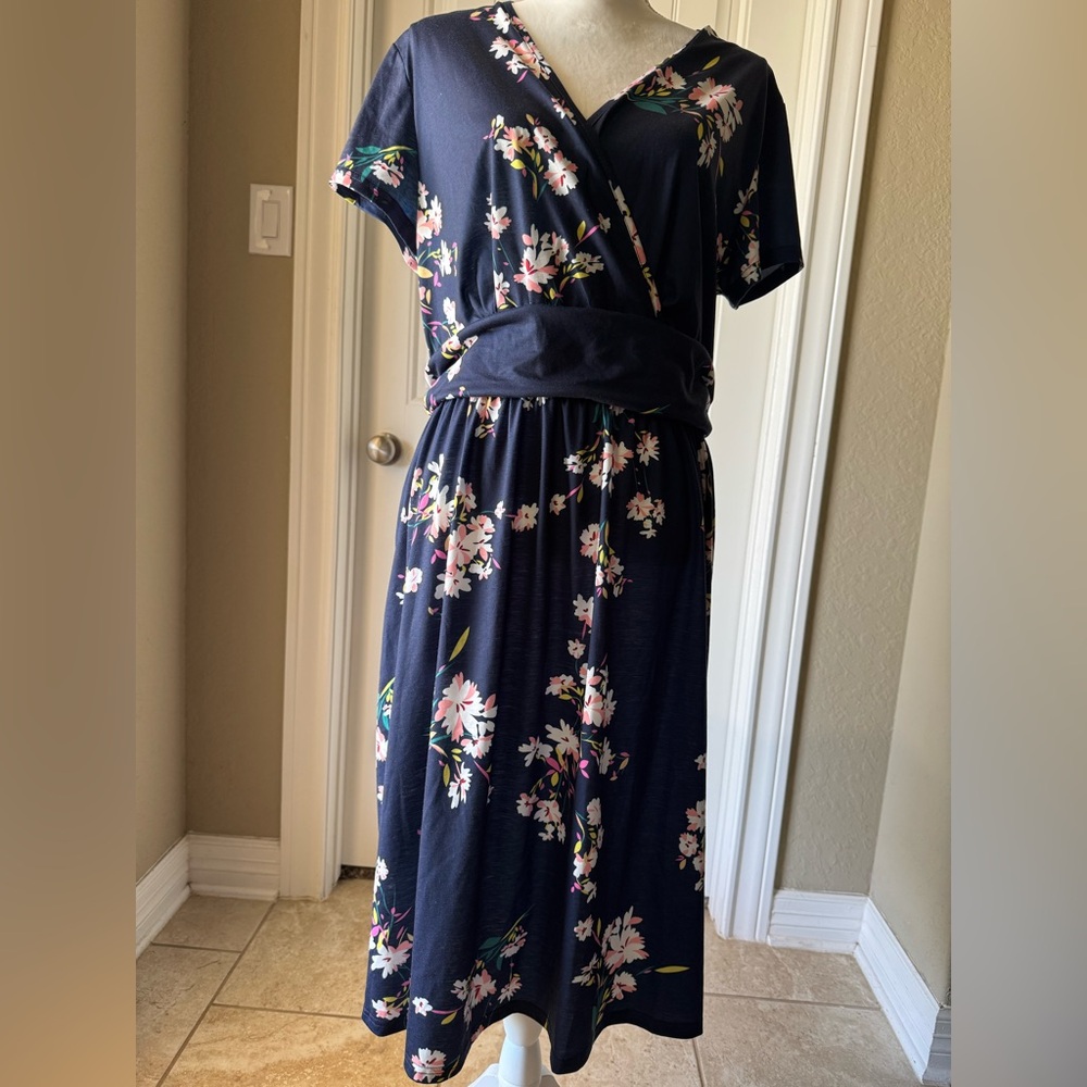 NWT Floral Navy Mock Wrap Knit Dress pit2pit 22”+ waist flat 18” length 45”